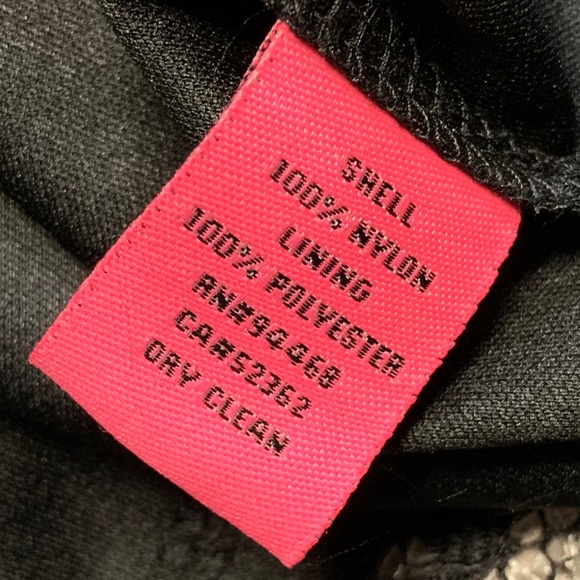 Betsey Johnson Lace Two Tone Dress Women size 4 - Picture 8 of 8